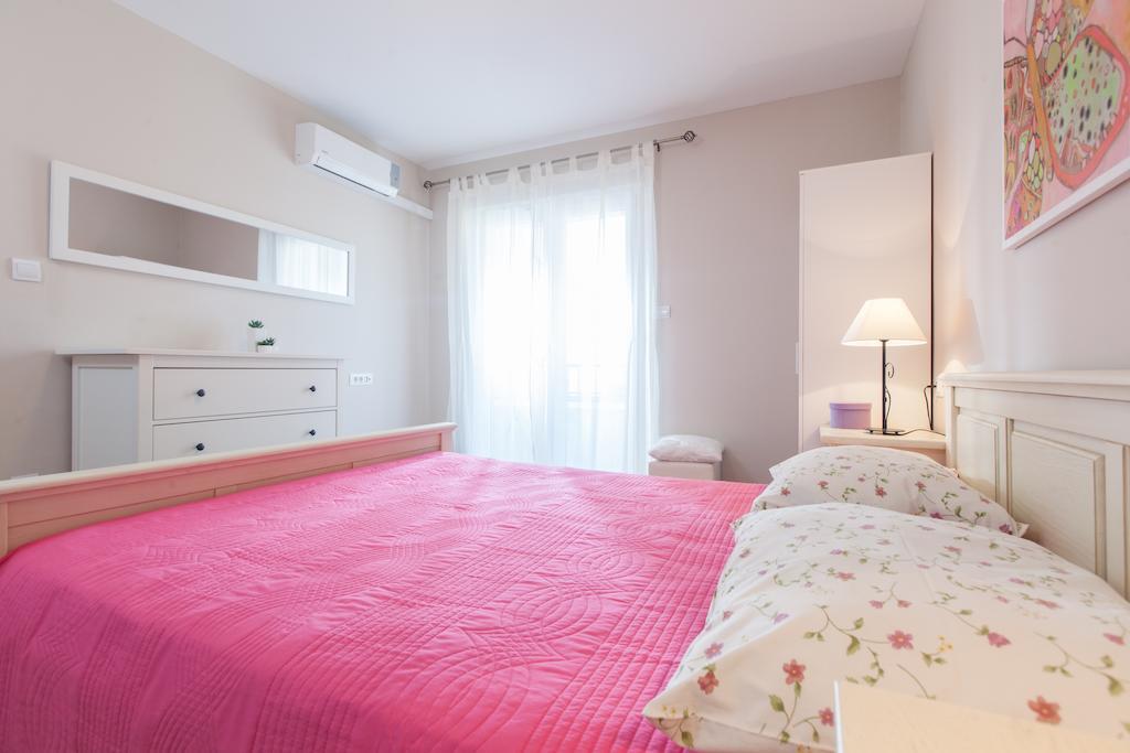 Apartments Meri Makarska Quarto foto